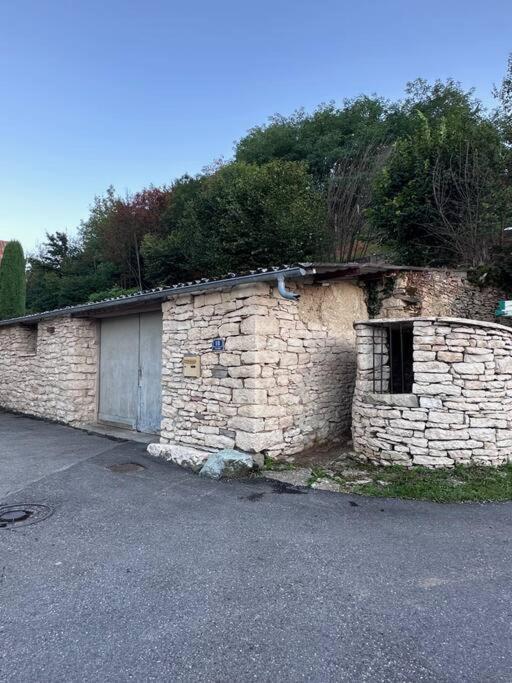 La Maison De Mounette L'Isle-d'Abeau Extérieur photo