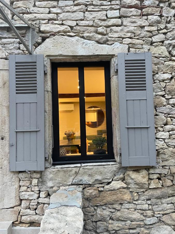 La Maison De Mounette L'Isle-d'Abeau Extérieur photo